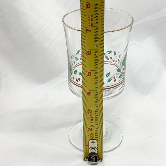 🎄Arby’s 1987 Christmas Glass cup collectible. - Picture 12 of 12
